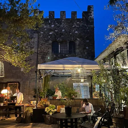 فندق Quel Castello Di Diegaro تشيزينا